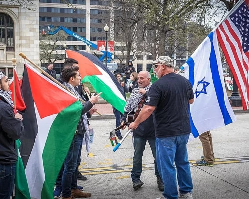 1024px-2017.03.26_Anti-Israel_Protest_Washington_DC_USA_01947_33541369021