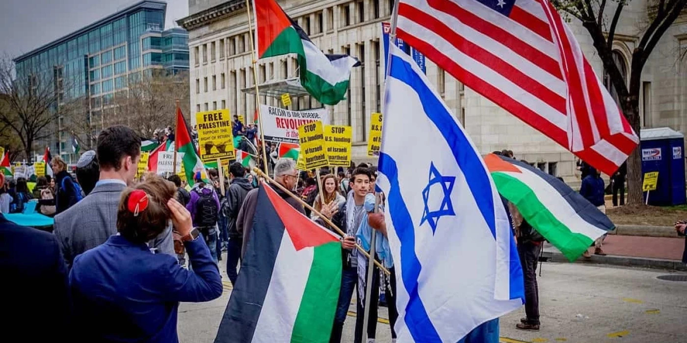 israel-palestine-flags