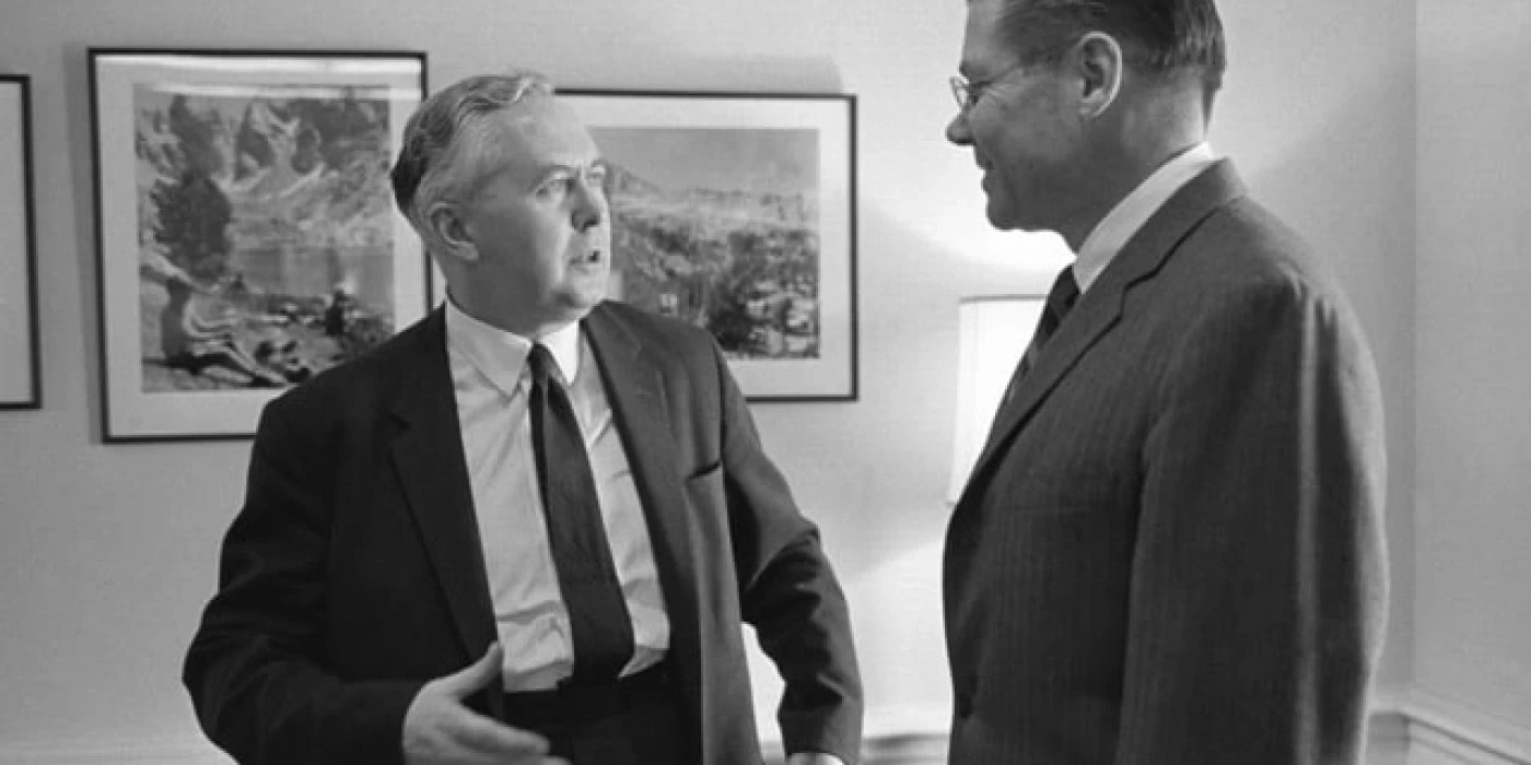 sir-harold-wilson-british-labor-leader-meets-with-secretary-of-defense-robert-1202d9