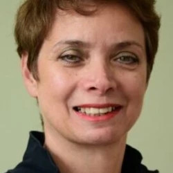 a§manda-hamilton-e1696355947274