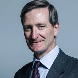 1200px-Official_portrait_of_Mr_Dominic_Grieve_crop_2
